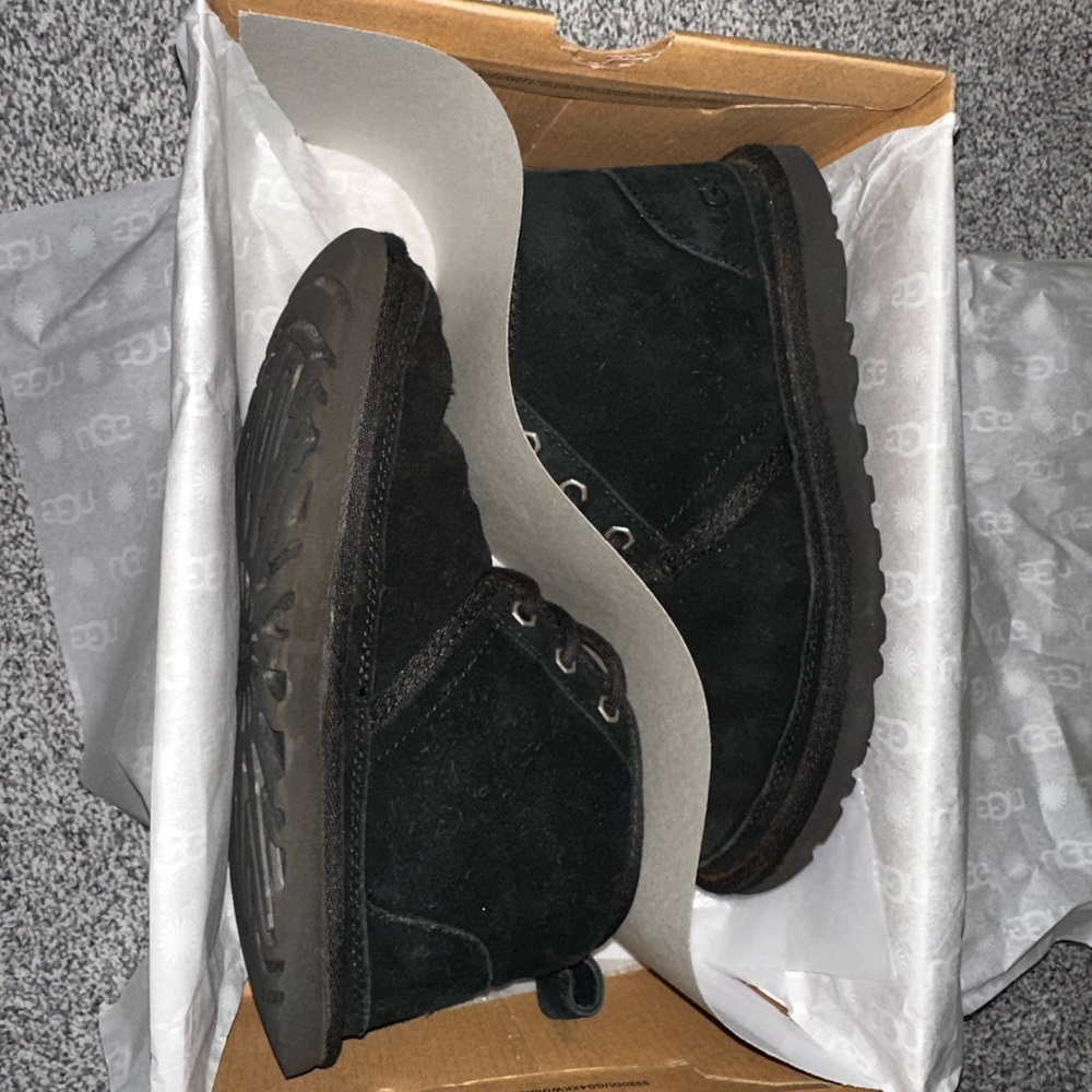 Ugg Australia Neumel Boot - image 8